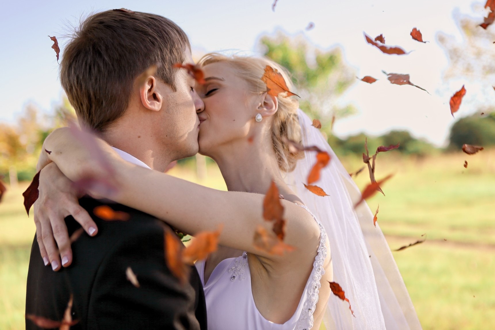 Black and white portrait of the groom with his wedding party